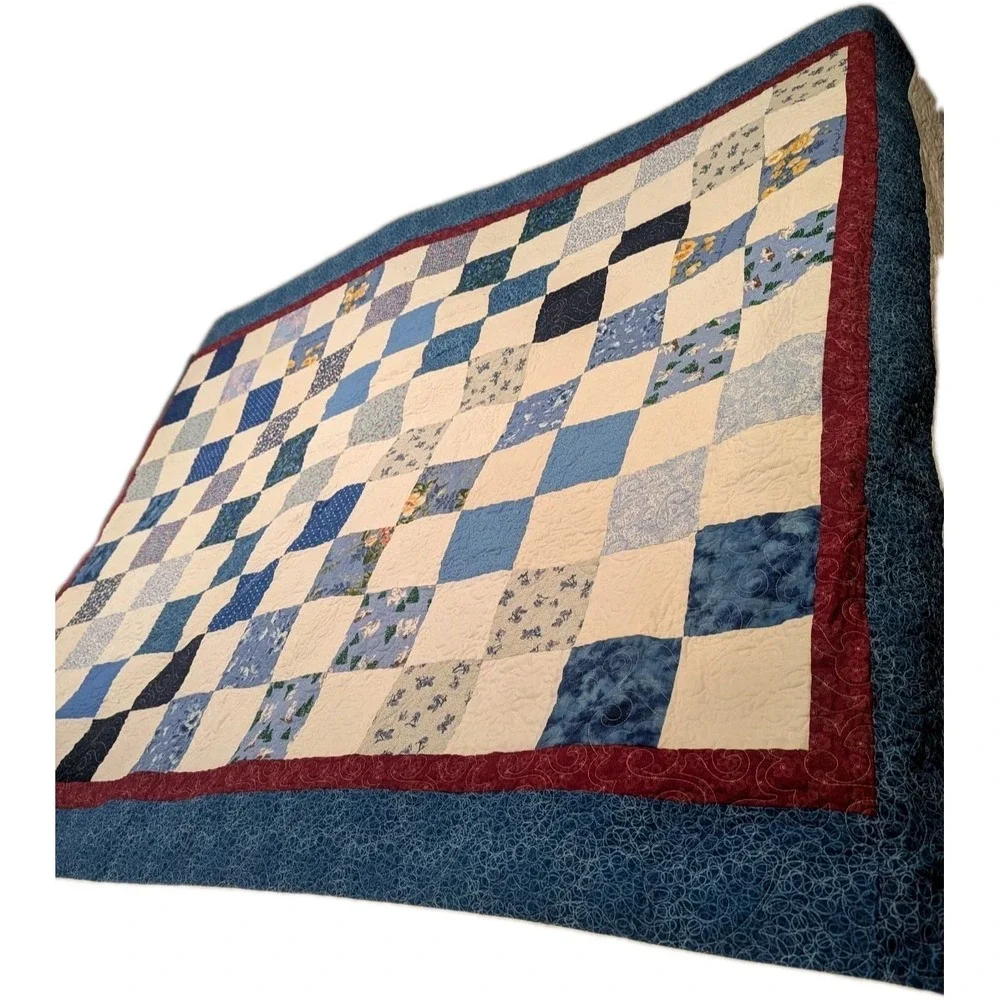 COUNTRY‎ PATCHWORK QUILT King SZ BLUE WHITE Red 2 SIDED